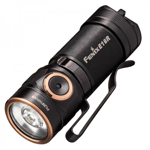 Fenix E18R LED-Taschenlampe mit bis zu 750 Lumen und 136 Meter Reichweite, inklusive Li-Ion CR123A Akku